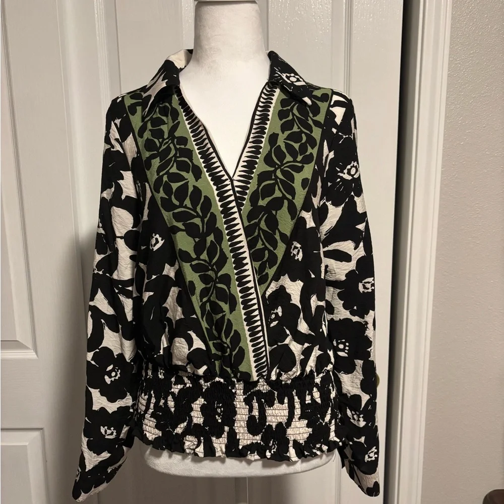 Fig and Flower Black and Green Floral Blouse - Picture 1 of 8